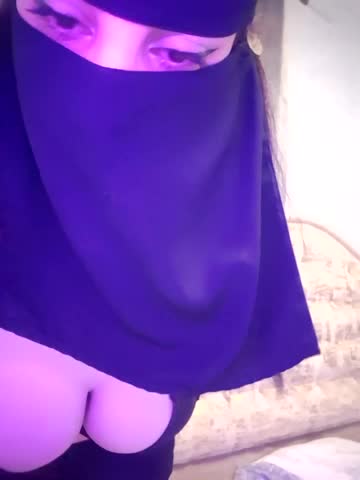 Live sex webcam photo for _arabica_ #163163614