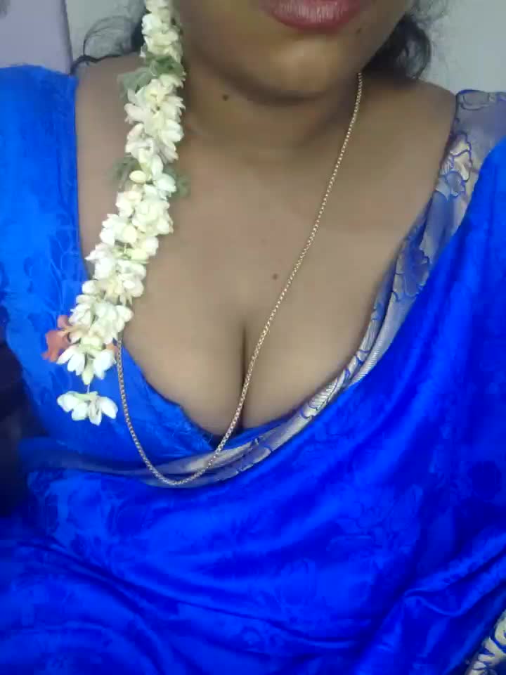 Live sex webcam photo for Sexy_Ammu_Telugu #162712374